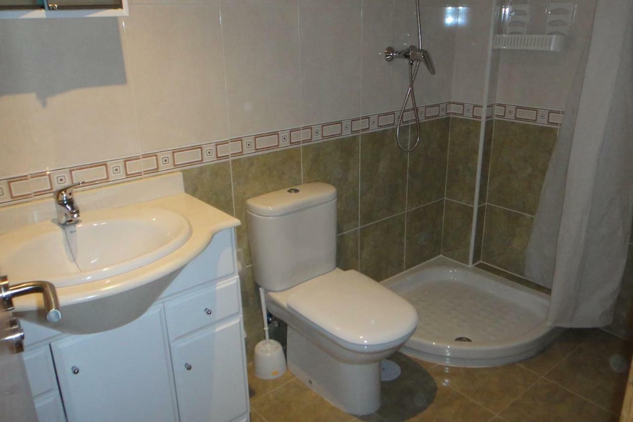 Apartamento En 1ª Linea De La Playa De Covas - Viveiro Eksteriør billede